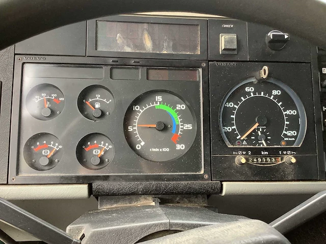 1992 volvo vrachtwagen/paardentruck - afbeelding 11 van  20
