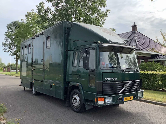 1992 volvo vrachtwagen/paardentruck - afbeelding 12 van  20