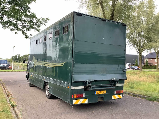 1992 volvo vrachtwagen/paardentruck - afbeelding 14 van  20