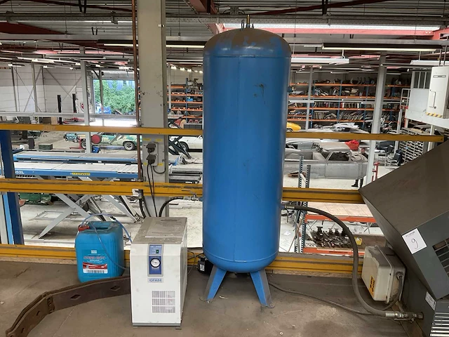 1993 atlas copco le8 uv zuigercompressor - afbeelding 10 van  11