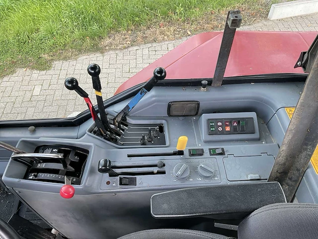 1993 case ih 7110 vierwielaangedreven landbouwtractor - afbeelding 14 van  25
