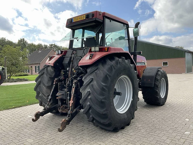 1993 case ih 7110 vierwielaangedreven landbouwtractor - afbeelding 19 van  25