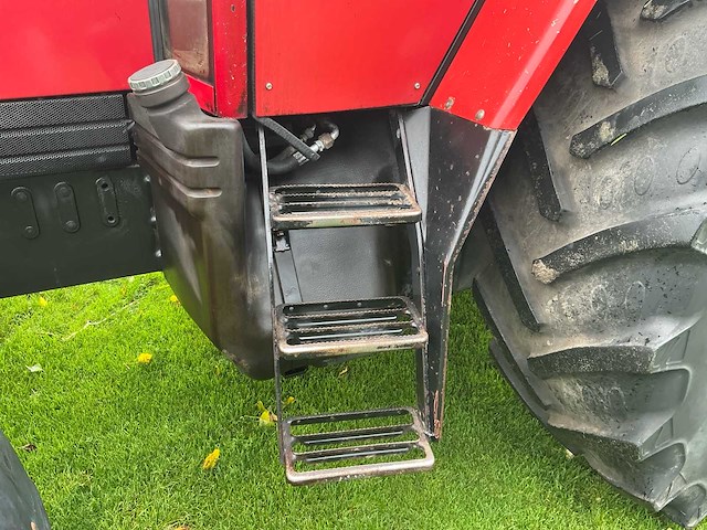 1993 case international 5130a vierwielaangedreven landbouwtractor - afbeelding 4 van  26