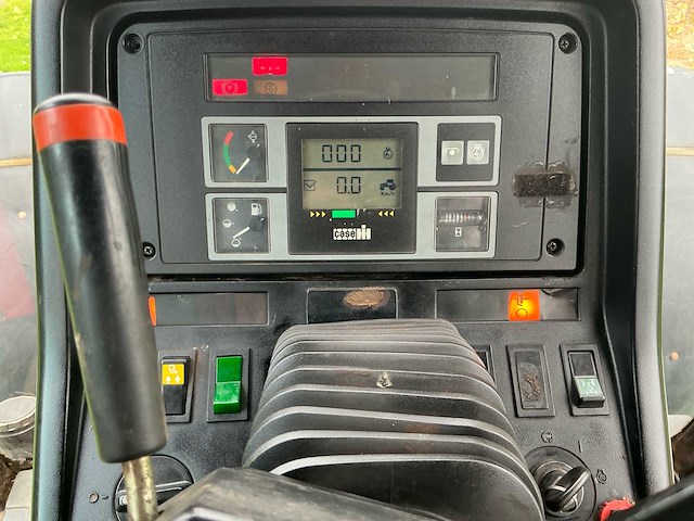 1993 case international 5130a vierwielaangedreven landbouwtractor - afbeelding 10 van  26