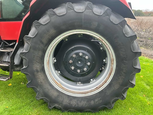 1993 case international 5130a vierwielaangedreven landbouwtractor - afbeelding 23 van  26