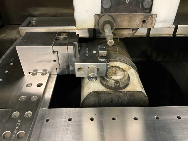 1993 charmills robofill 310 draadvonk- en erodeermachine - afbeelding 2 van  26