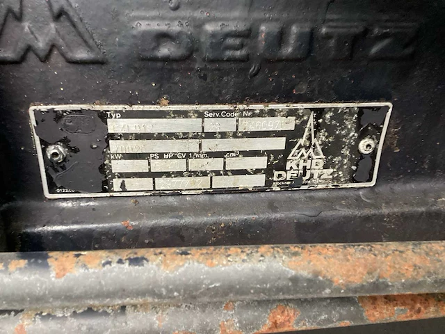 1993 deutz dx3.50 landbouwtractor 2wd - afbeelding 8 van  22
