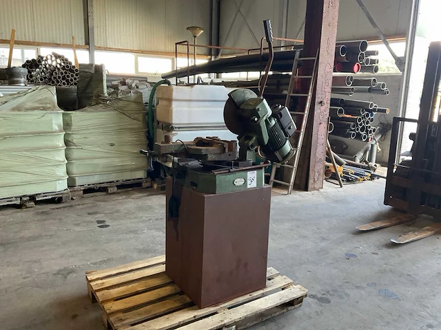 1993 huvema hu314dv afkortcirkelzaagmachine - afbeelding 3 van  7