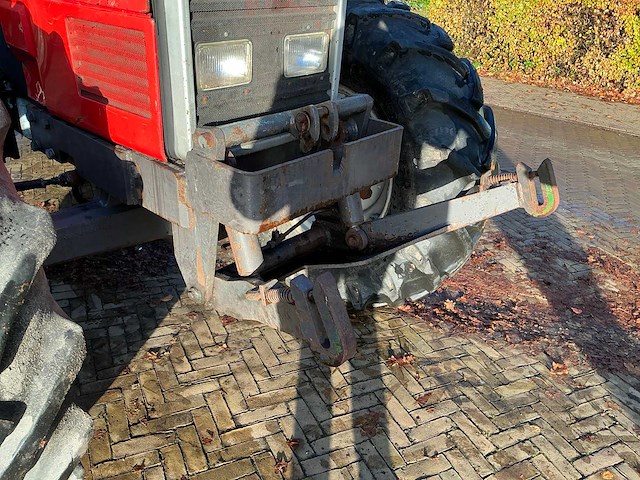 1993 massey ferguson 3085 vierwielaangedreven landbouwtractor met voorlader - afbeelding 7 van  32