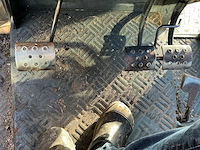 1993 massey ferguson 3085 vierwielaangedreven landbouwtractor met voorlader - afbeelding 14 van  32