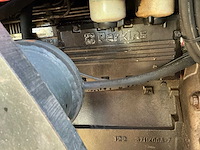 1993 massey ferguson 3085 vierwielaangedreven landbouwtractor met voorlader - afbeelding 19 van  32