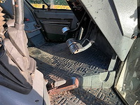 1993 massey ferguson 3085 vierwielaangedreven landbouwtractor met voorlader - afbeelding 21 van  32