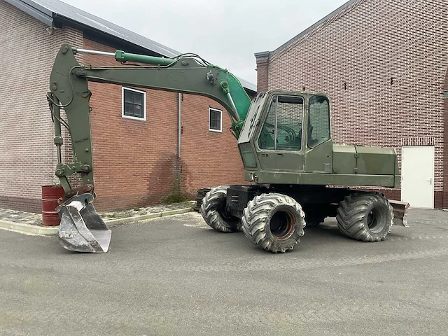 1993 o&k mh4 plus banden graafmachine - afbeelding 18 van  24