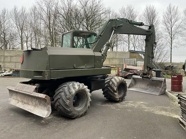 1993 o&k mh4 plus banden graafmachine - afbeelding 19 van  24