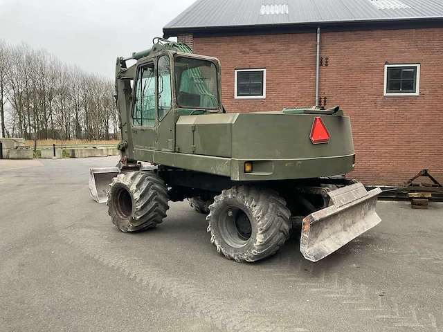 1993 o&k mh4 plus banden graafmachine - afbeelding 21 van  24