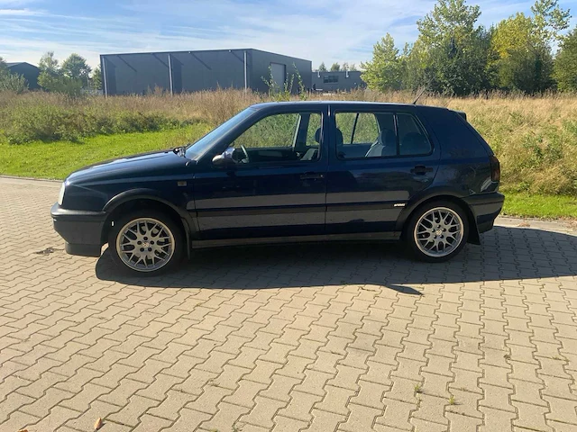 1993 volkswagen golf personenauto - afbeelding 8 van  40