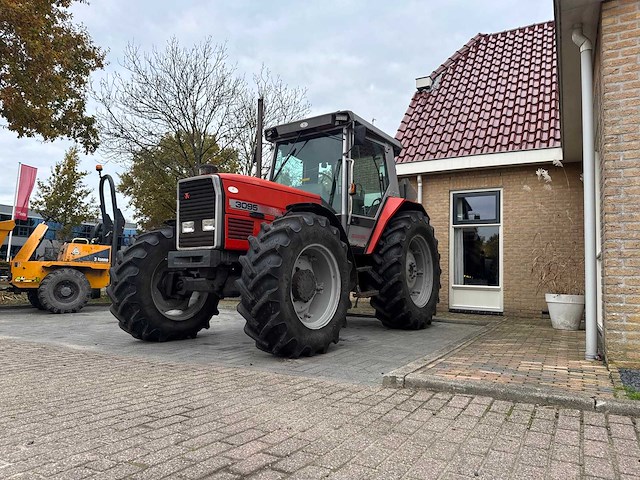 1994 - massey-ferguson - 3095 datatronic - vierwielaangedreven landbouwtractor - afbeelding 38 van  41