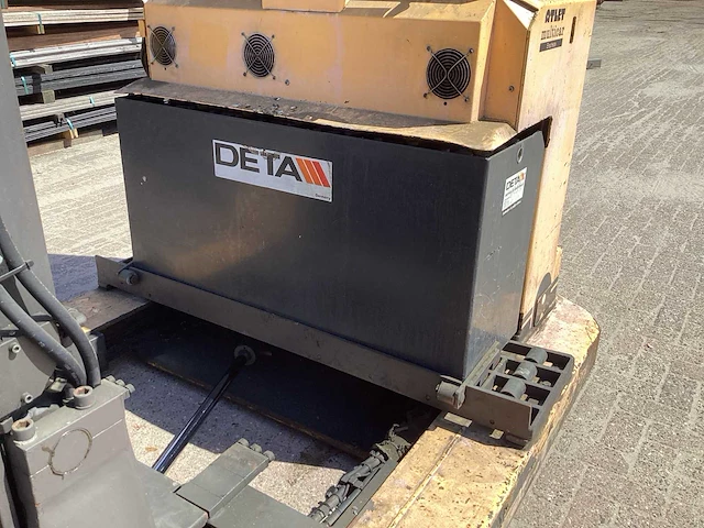 1994 atlet 250 dtfvxe 760 uf reachtruck - afbeelding 13 van  26