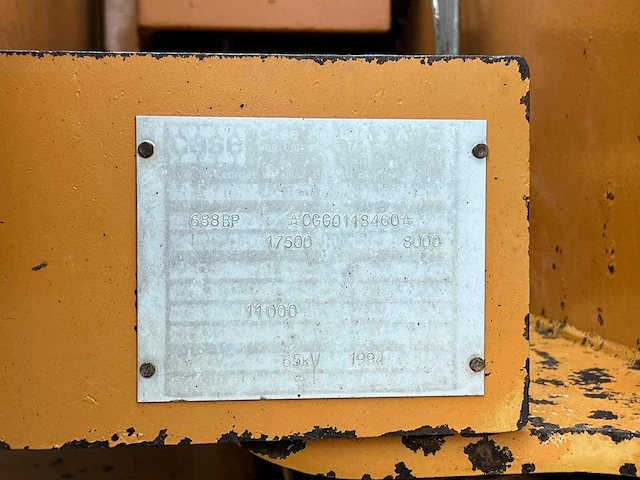 1994 case poclain 688bp banden graafmachine - afbeelding 13 van  20