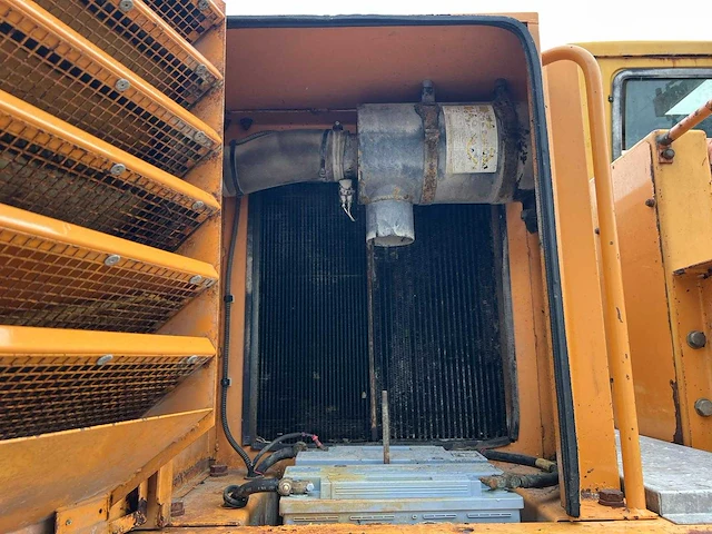 1994 case poclain 688bp banden graafmachine - afbeelding 18 van  20