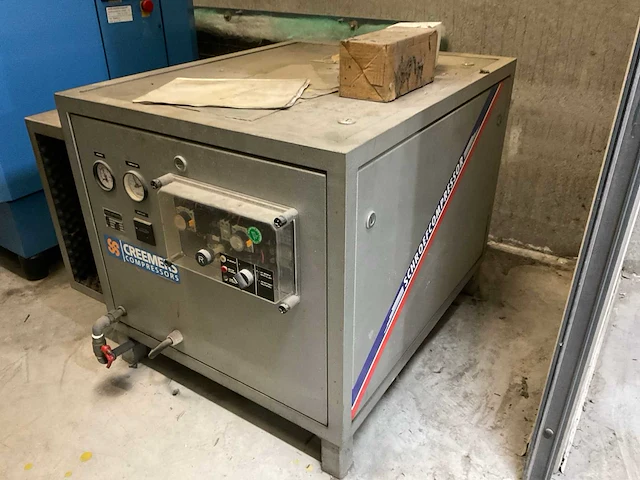 1994 creemers rcn 7,5-40p schroefcompressor - afbeelding 1 van  10