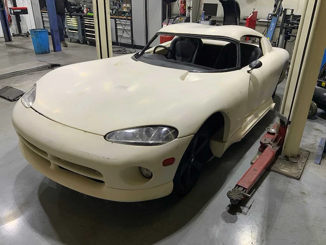 1994 dodge viper kitcar - afbeelding 17 van  23