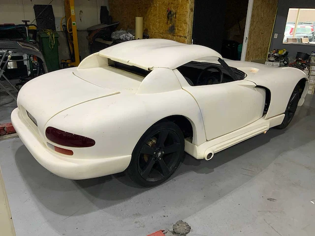 1994 dodge viper kitcar - afbeelding 19 van  23