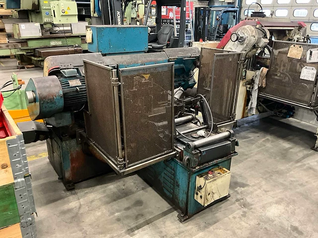 1994 everising s-300hb horizontale bandzaagmachine - afbeelding 17 van  23