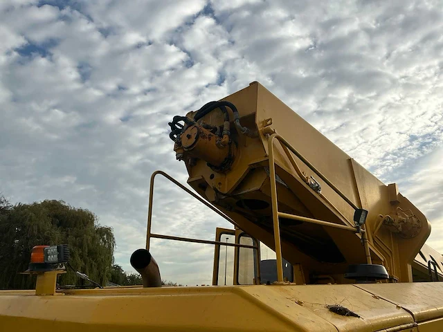 1994 ewk tr2212 rupsgraafmachine - afbeelding 21 van  45