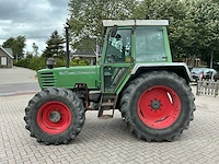 1994 fendt 304 lsa turbomatik vierwielaangedreven landbouwtractor - afbeelding 8 van  32