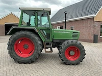 1994 fendt 304 lsa turbomatik vierwielaangedreven landbouwtractor - afbeelding 31 van  32