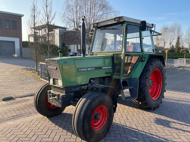 1994 fendt 306ls tweewielaangedreven landbouwtractor - afbeelding 9 van  14