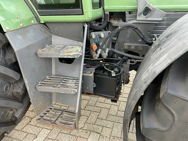 1994 fendt favorit 510c turboshift vierwielaangedreven landbouwtractor - afbeelding 6 van  32