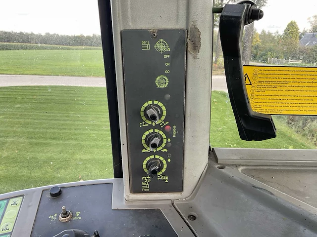1994 fendt favorit 510c turboshift vierwielaangedreven landbouwtractor - afbeelding 18 van  32