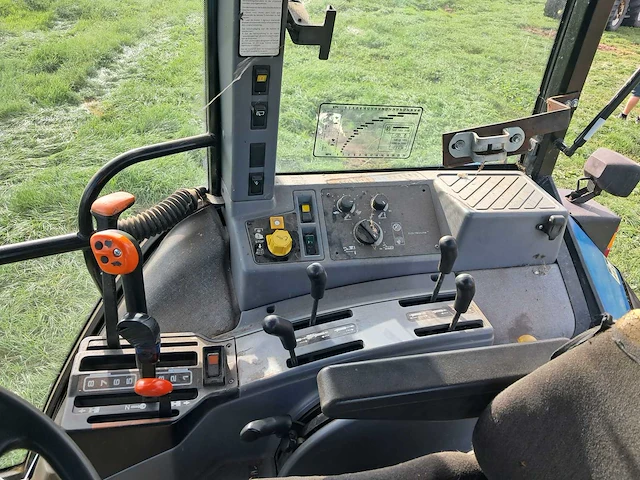 1994 ford 7840 vierwielaangedreven landbouwtractor - afbeelding 14 van  16