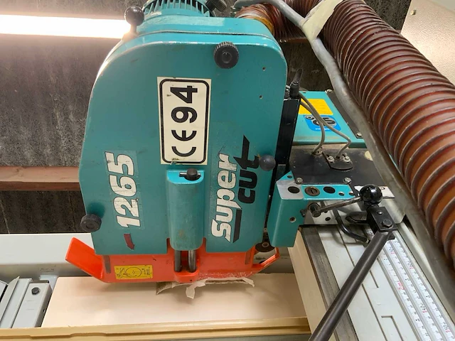 1994 holzher 1265 super cut formaatcirkelzaagmachine - afbeelding 24 van  28