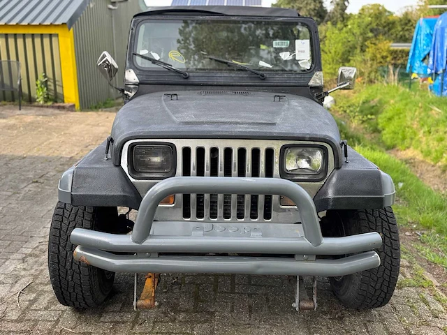 1994 jeep wrangler yj se personenauto - afbeelding 17 van  19