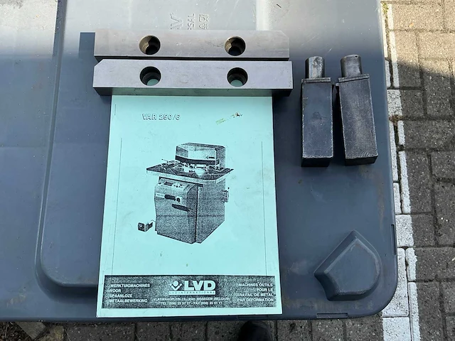 1994 lvd var 250/6 hydraulische uithoekschaar - afbeelding 14 van  22