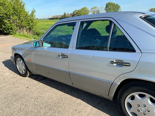 1994 mercedes-benz e-klasse e 320 oldtimer - afbeelding 6 van  43