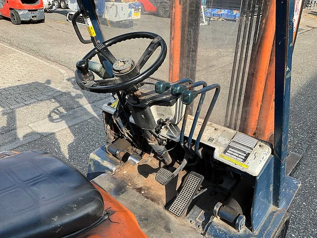 1994 toyota fd25 diesel vorkheftruck - afbeelding 9 van  22