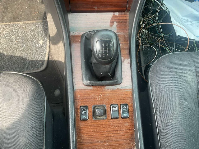 1995 - mercedes-benz - e-klasse combi - 220 - personenauto - afbeelding 3 van  11