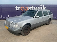 1995 - mercedes-benz - e-klasse combi - 220 - personenauto - afbeelding 1 van  11