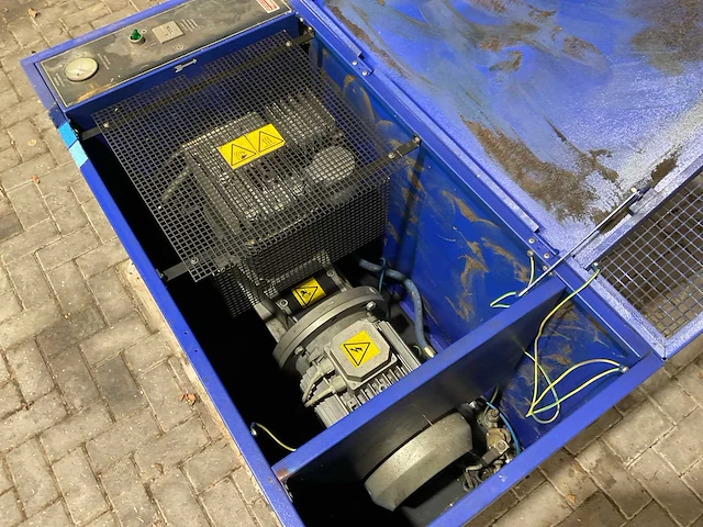 1995 airpress xa900 zuigercompressor - afbeelding 4 van  9