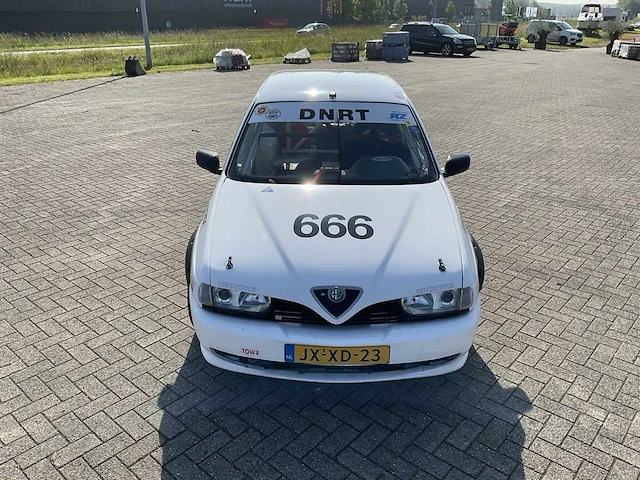 1995 alfa romeo 145 raceauto - afbeelding 23 van  38