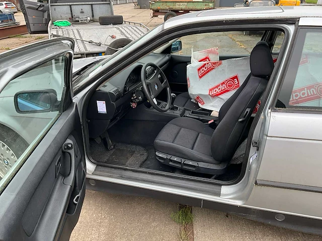1995 bmw 3-serie compact 316i personenauto - afbeelding 6 van  19