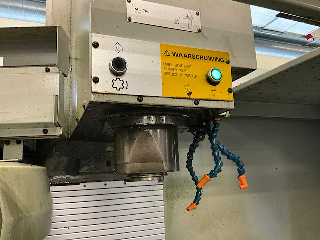 1995 bridgeport vmc 760/22 cnc verticale bewerkingscentrum - afbeelding 5 van  22