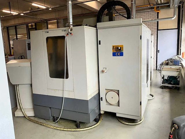 1995 bridgeport vmc 760/22 cnc verticale bewerkingscentrum - afbeelding 18 van  22