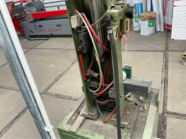 1995 calvet automatische schroefmachine - afbeelding 15 van  18