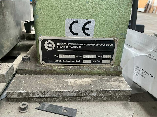 1995 calvet automatische schroefmachine - afbeelding 2 van  18