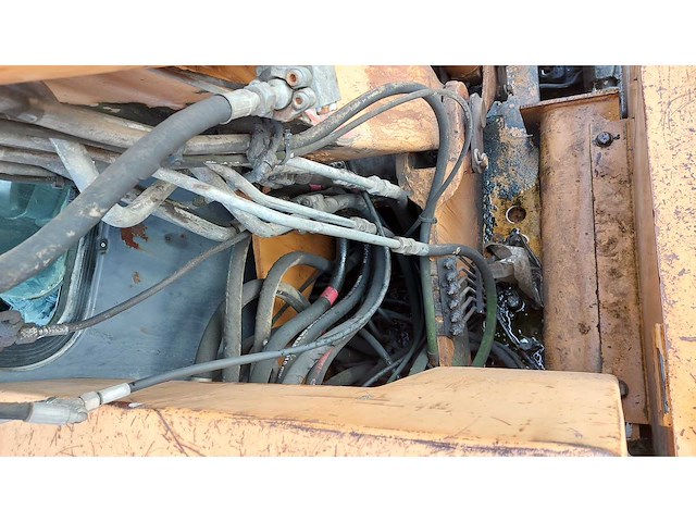 1995 case 688b mobiele kraan - afbeelding 15 van  46